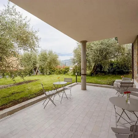 Gli Ulivi Rooms And Breakfast-2