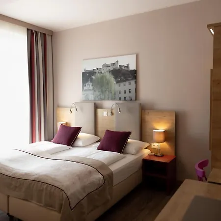 Hotel Max70-3