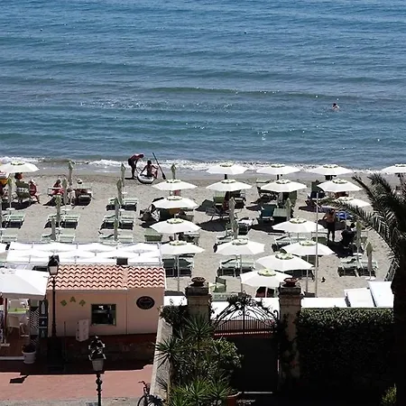 Hotel Splendid Mare-2