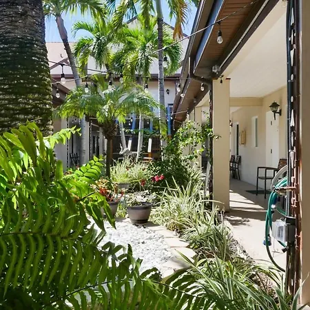 Palm Crest Resort Motel-3