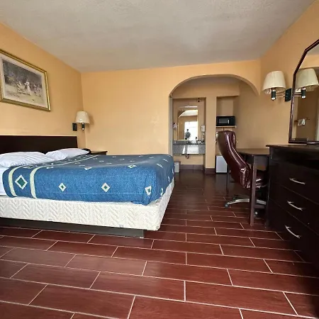 Budget Inn Fairfield-3