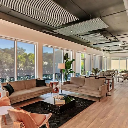 Kompose Boutique Hotel Sarasota-2