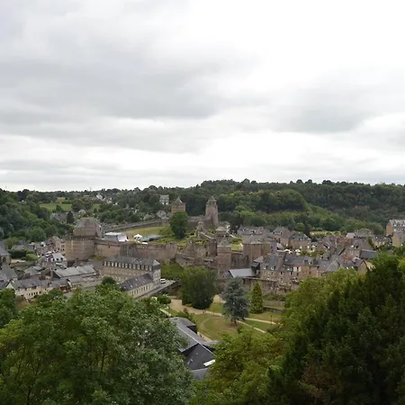 Mercier de Montigny - Les Chambres du Beffroi - SPA et Massage-3