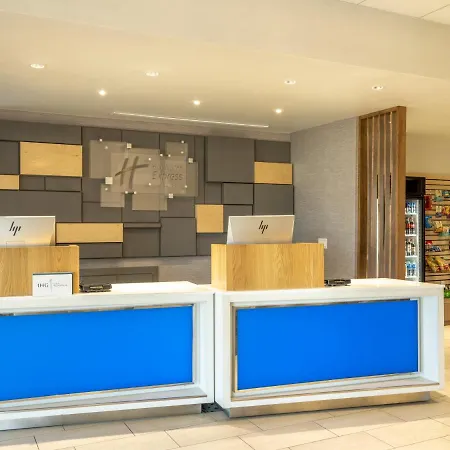 Holiday Inn Express & Suites - Watertown By Ihg-3