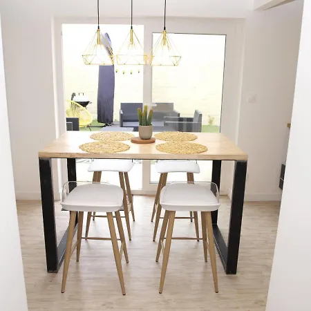 Chambre Meublee 2Eme R-2