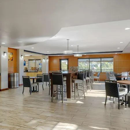 Comfort Suites Stockbridge Atlanta South-2