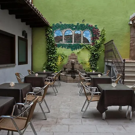 Hotel Palacio del Obispo-3