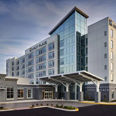 Hyatt Place Wilmington Riverfront-2