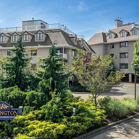 Wellington Resort-3