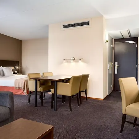 Nh Arnhem Rijnhotel-2