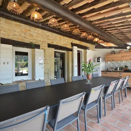 B&B Le Mas Julien piscine chauffée adult only-2