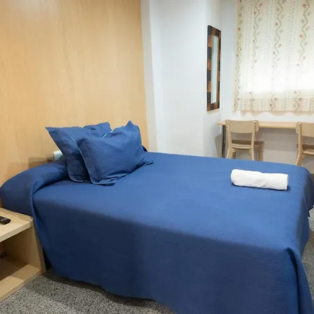 Hostal Mitre Paterna-3
