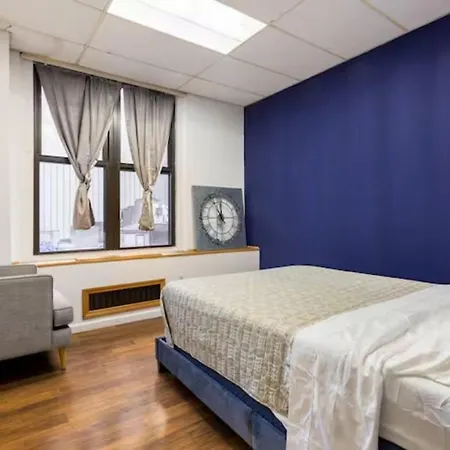 Privet Loft In The Hart Of Fidi Wall Street-3