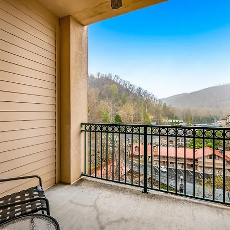 Summit Manor Condos Unit B3052-3