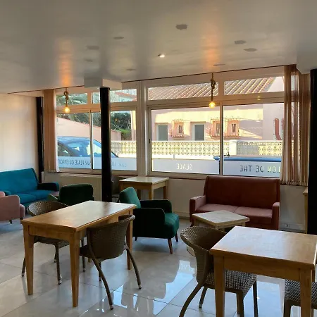 Ezz'Hotel Canet-3