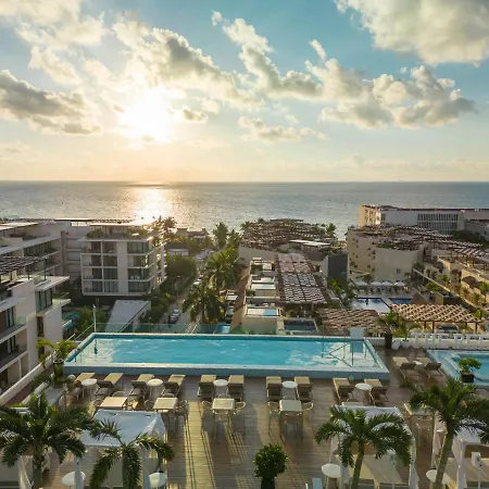 The Reef 28 Hotel & Spa (Adults Only)-3