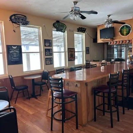 White Sands Inn, Marina, Bar & Grill-3