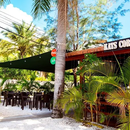Tropicana Suites-2