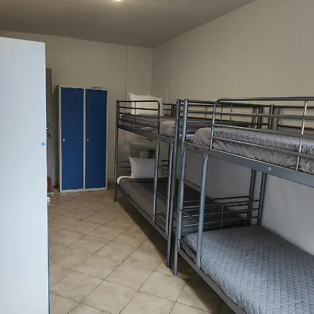 Hôtel Les 4 Chênes-3