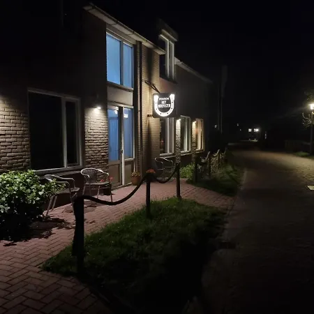 Pension Het Hoefijzer-3