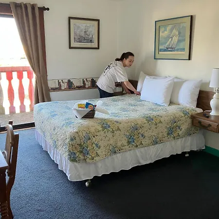 Lighthouse Inn-3