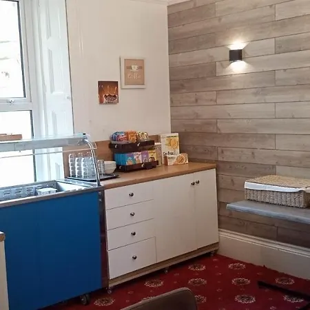 The Kynance House On Plymouth Hoe ,26 Ensuite Rooms-3
