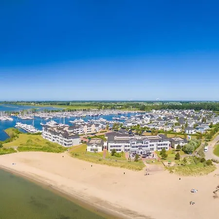 Beachhotel Cape Helius-3