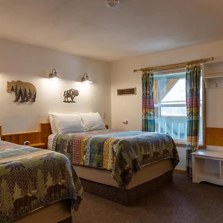 Elk Horn Lodge Motel And Cabins-2