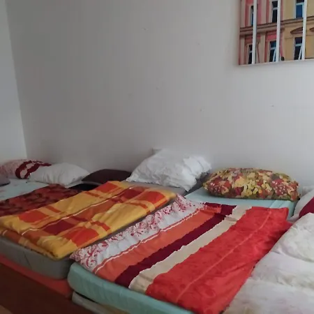 Private Room In Shared Luxurious Palace Like Apartment With 2 Bathrooms Including Whirlpool And Virtual Reality-2