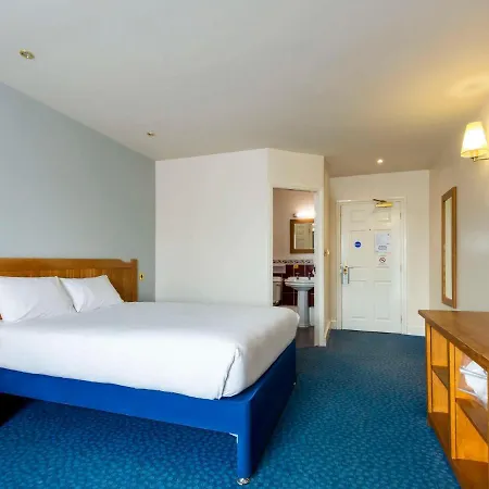 Ibis Budget Bromsgrove-2