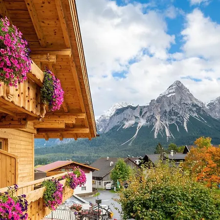 Aparthotel Tyrol-3