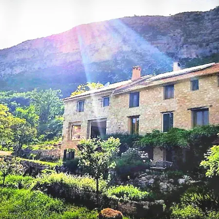 Chambres d'Hotes - Queen bed, Gorges du Verdon-2