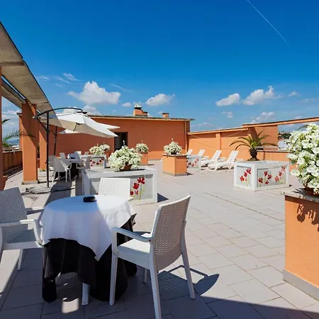 Hotel Solarium-2
