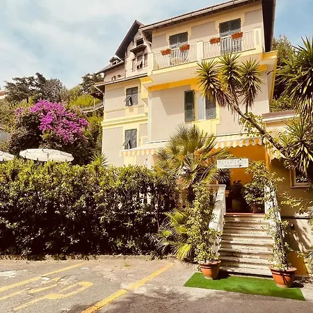 Hotel Arcobaleno-3