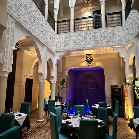 Riad Casa Lalla - Rooftop, Restaurant&Spa Médina-3