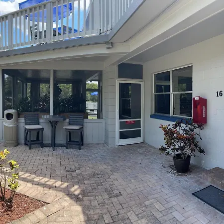 Hontoon Landing Resort & Marina-3