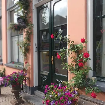 De Zevenster gevestigd aan de winkelstraat-3