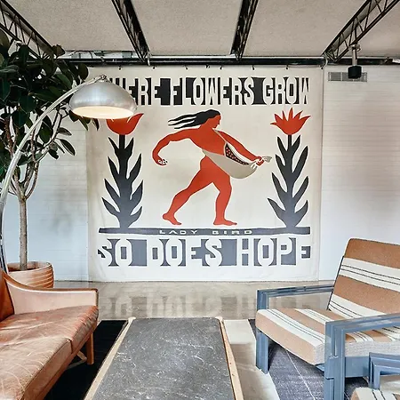 The Carpenter Hotel-3