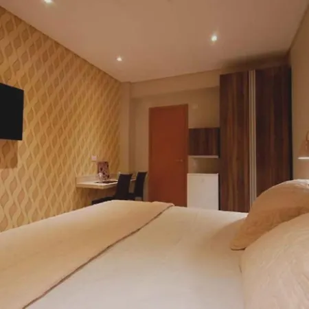 Guess Hotel & Motel-3