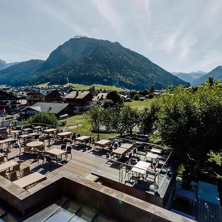 Hôtel Champs Fleuris Morzine-3