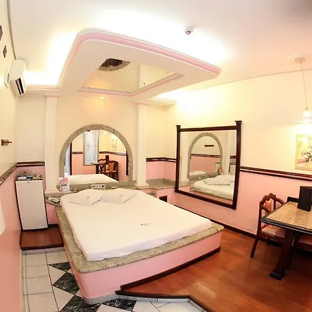 Hotel & Motel Le Baron (Adults Only)-2