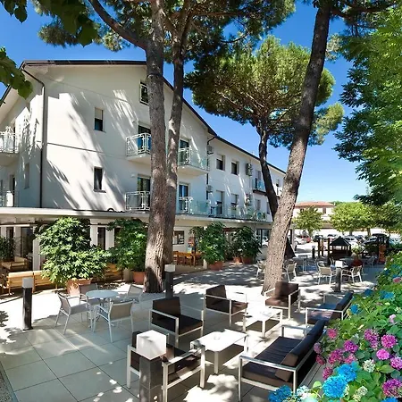 Hotel Trieste-3