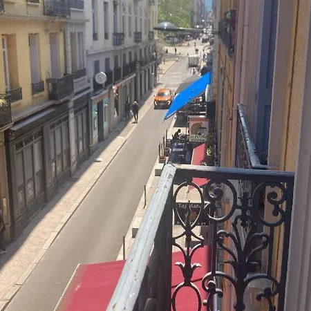 Chambre En Appartement Haussmannien En Centre Ville-3