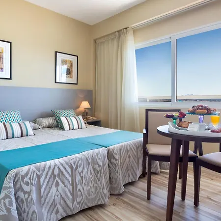Hotel Izán Cavanna-3