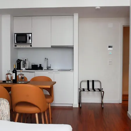 The 7 Hotel, Suites, Studios & Apartments-3