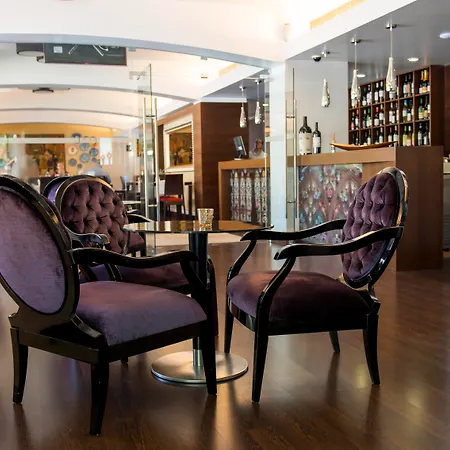 Hotel Lis Batalha-3