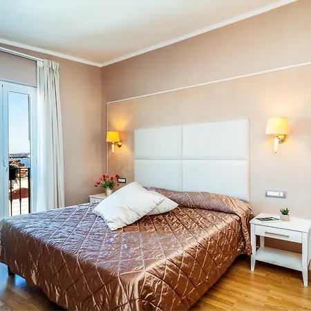 Hotel Centrale-3