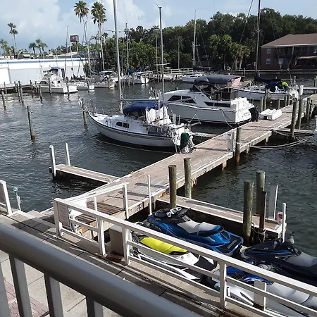 Magnuson Hotel Marina Cove-3