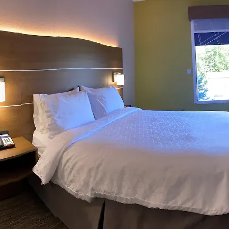 Holiday Inn Express Blowing Rock South By Ihg-3