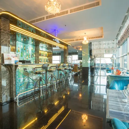 Manhattan Hotel Jakarta-2